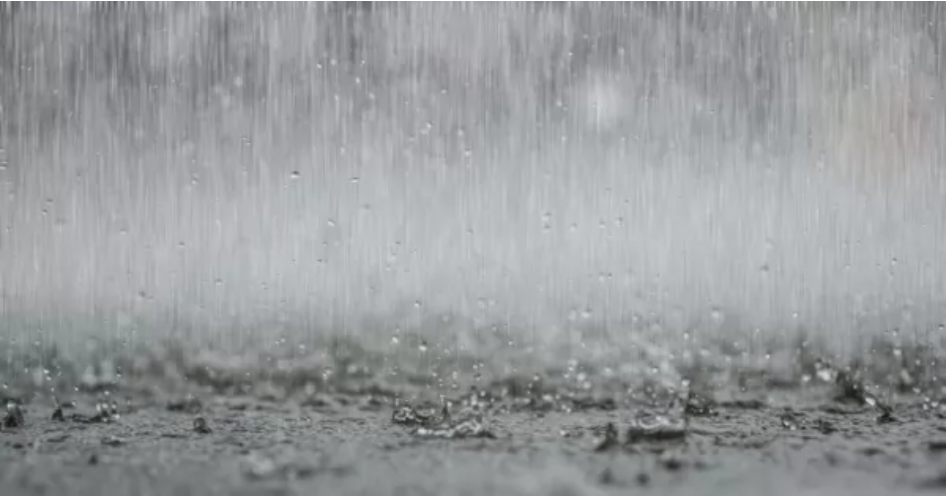 Borralla, la lluvia menuda y poco intensa: pero moja igual