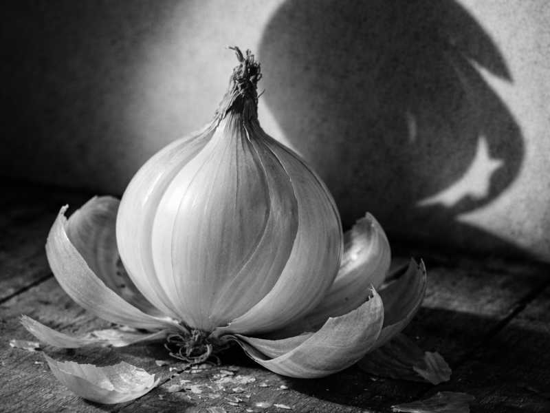 EL TRABAJO DE SOMBRA  (basado en la teoría de Jim Simkin): La manifestación de la realidad es tan solo una interpretación individual que delata nuestras creencias. Figura de fondo y forma de la&nbsp;Gestalt.